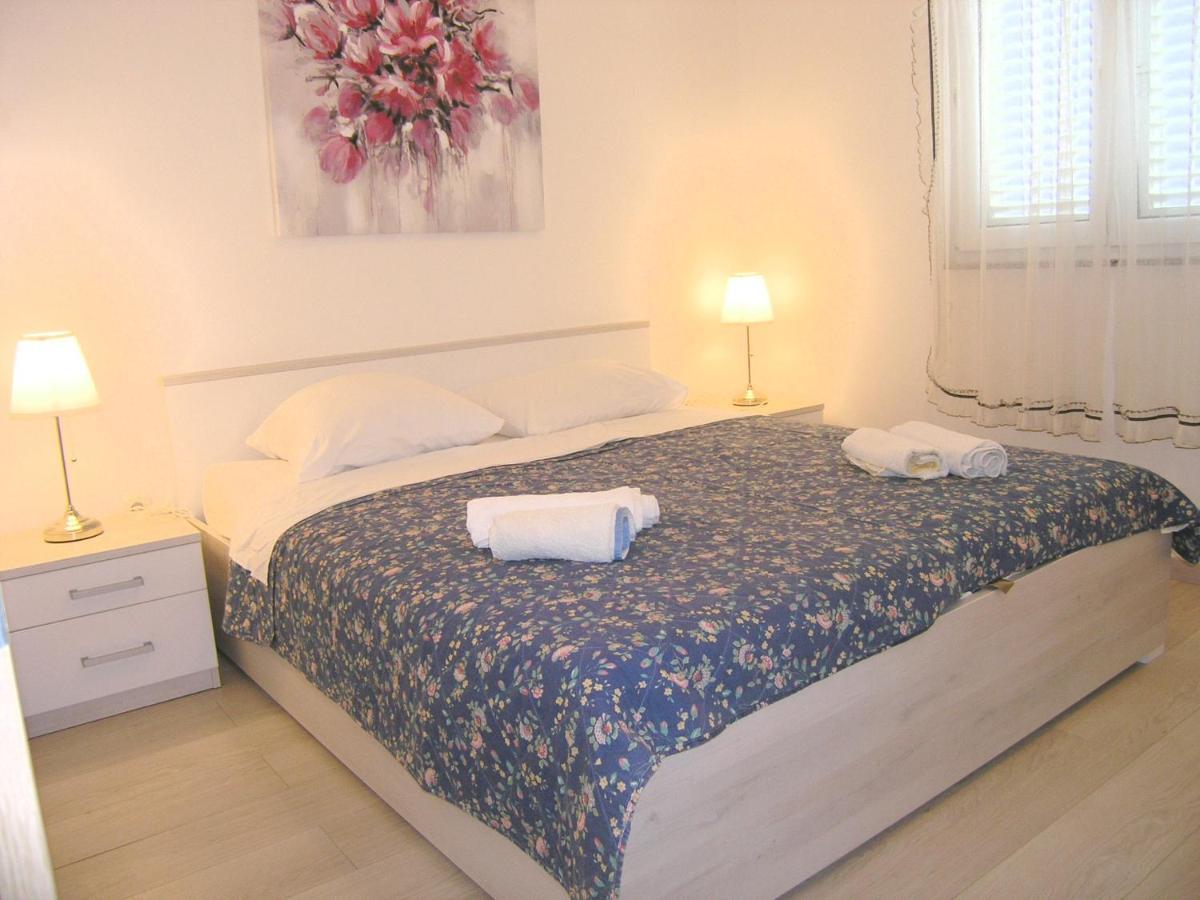 Apartments Sokolovic Krk Town Dış mekan fotoğraf